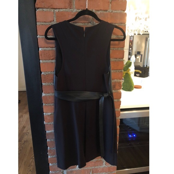 Juicy leather dress - Picture 2 of 5